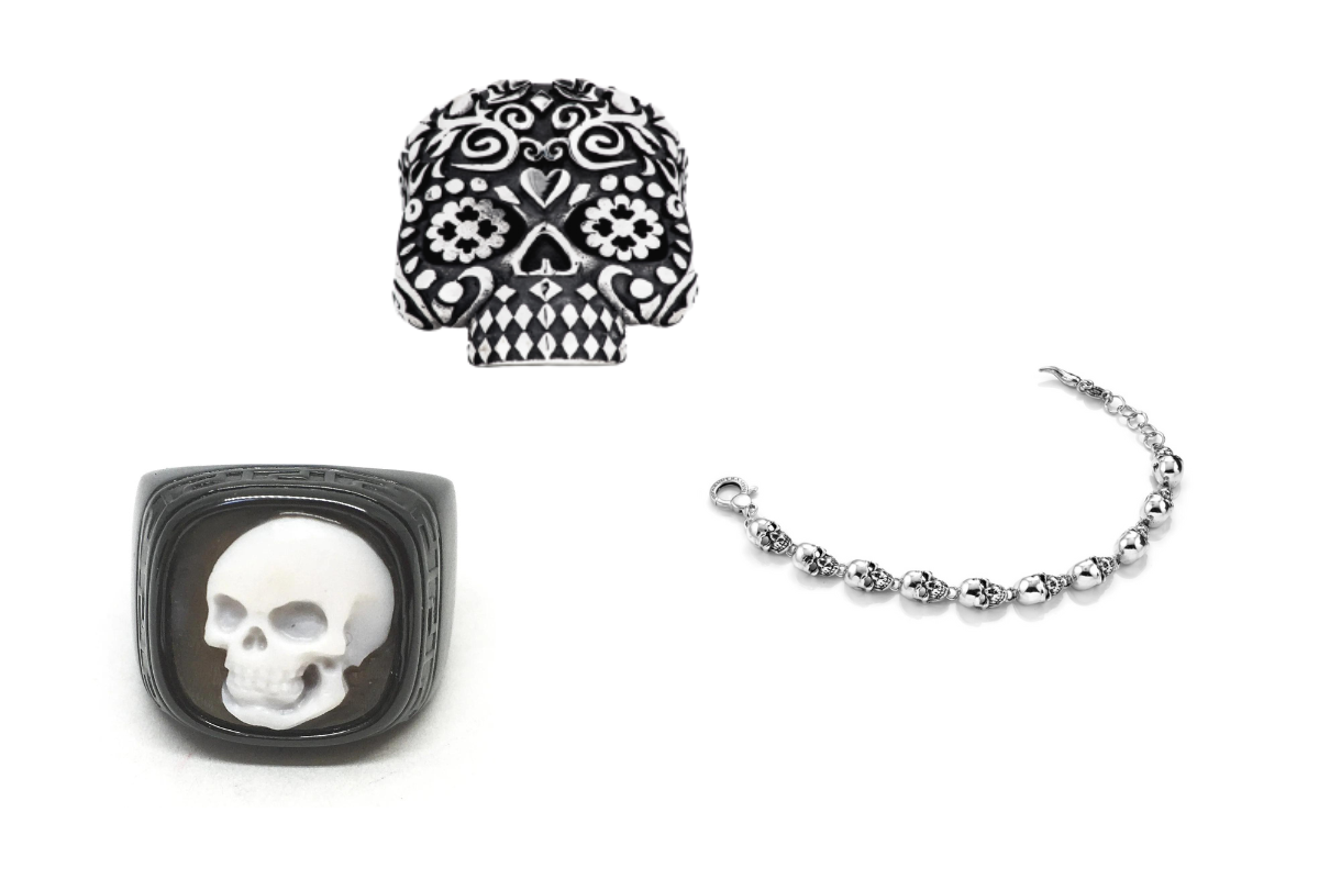 Skull-shaped jewellery for Halloween 